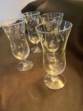 MCM Princess House Heritage Etched crystal  hurricane  Parfait Glasses  Set of 4
